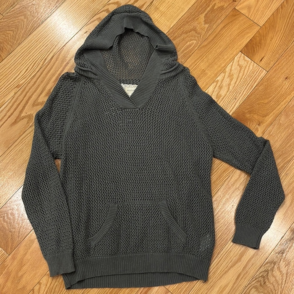 Shirt 469 open weave sweatshirt style sweater